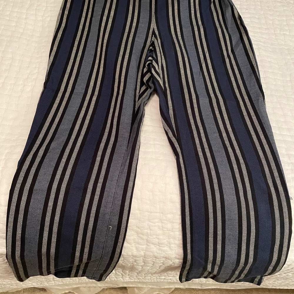 FREE PEOPLE NAVY PANTS SIZE 8! NWOT!